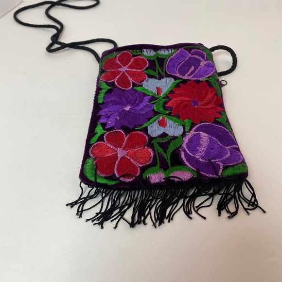 Jorge Par Velasquez Purple Velvet Floral Embroidered Crossbody Bag Guatemala - Picture 3 of 6